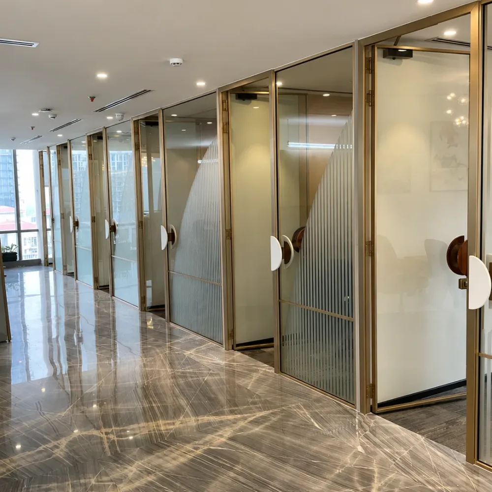 Office Partition with door closer